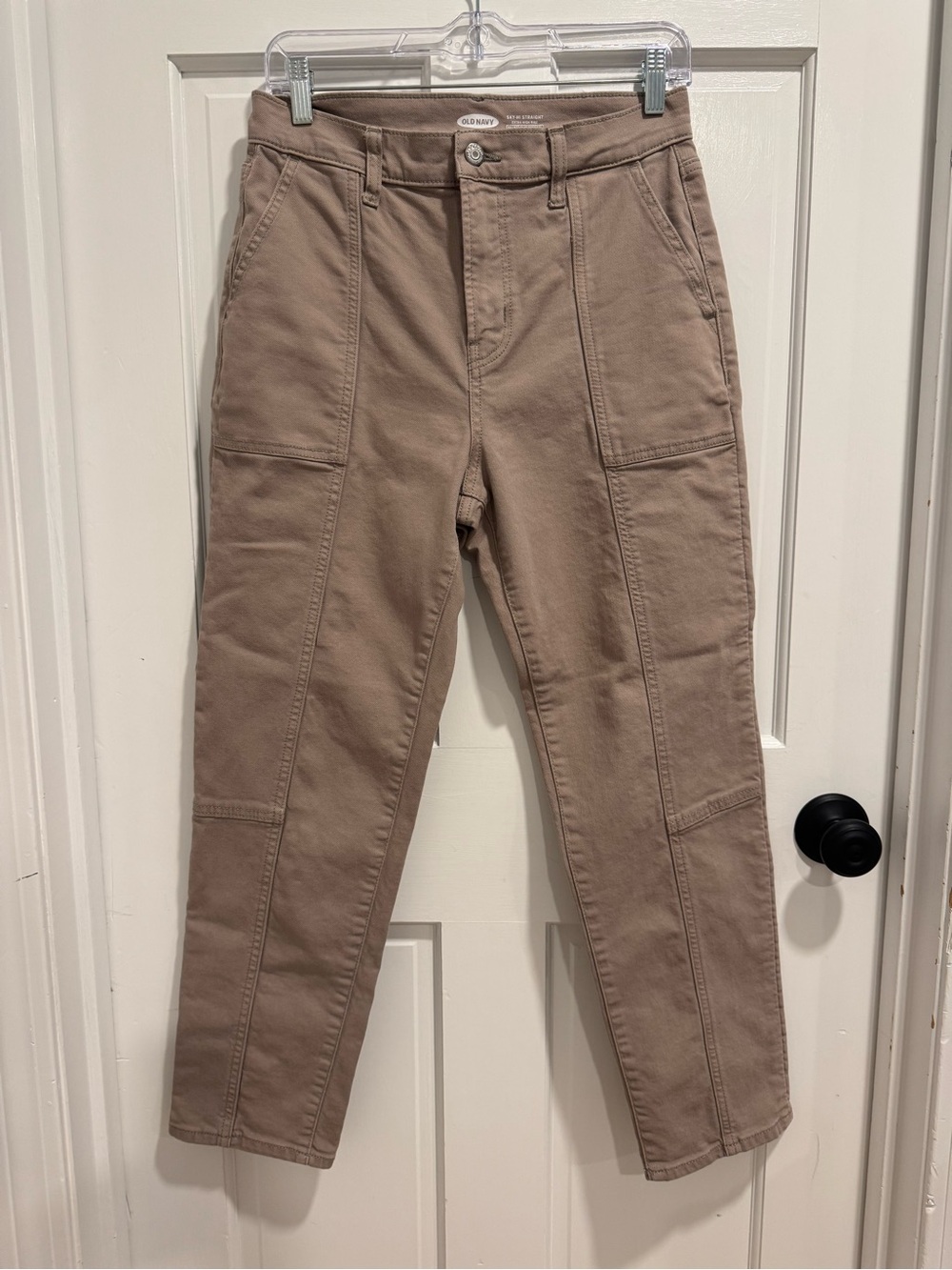 Old Navy Men's Khaki Utility Chinos in Taupe